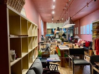 1066 Yonge St Property Photo 6