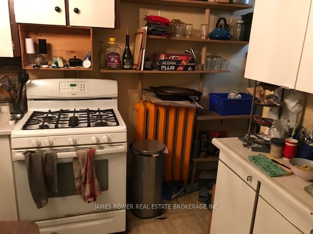 417 Brunswick Ave Property Photo 5