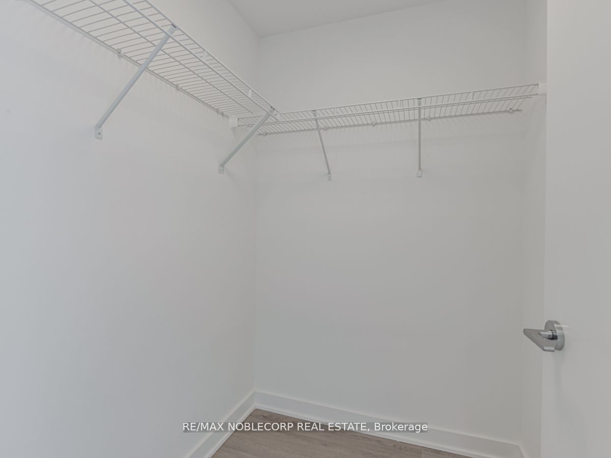 357 King St W Property Photo 14