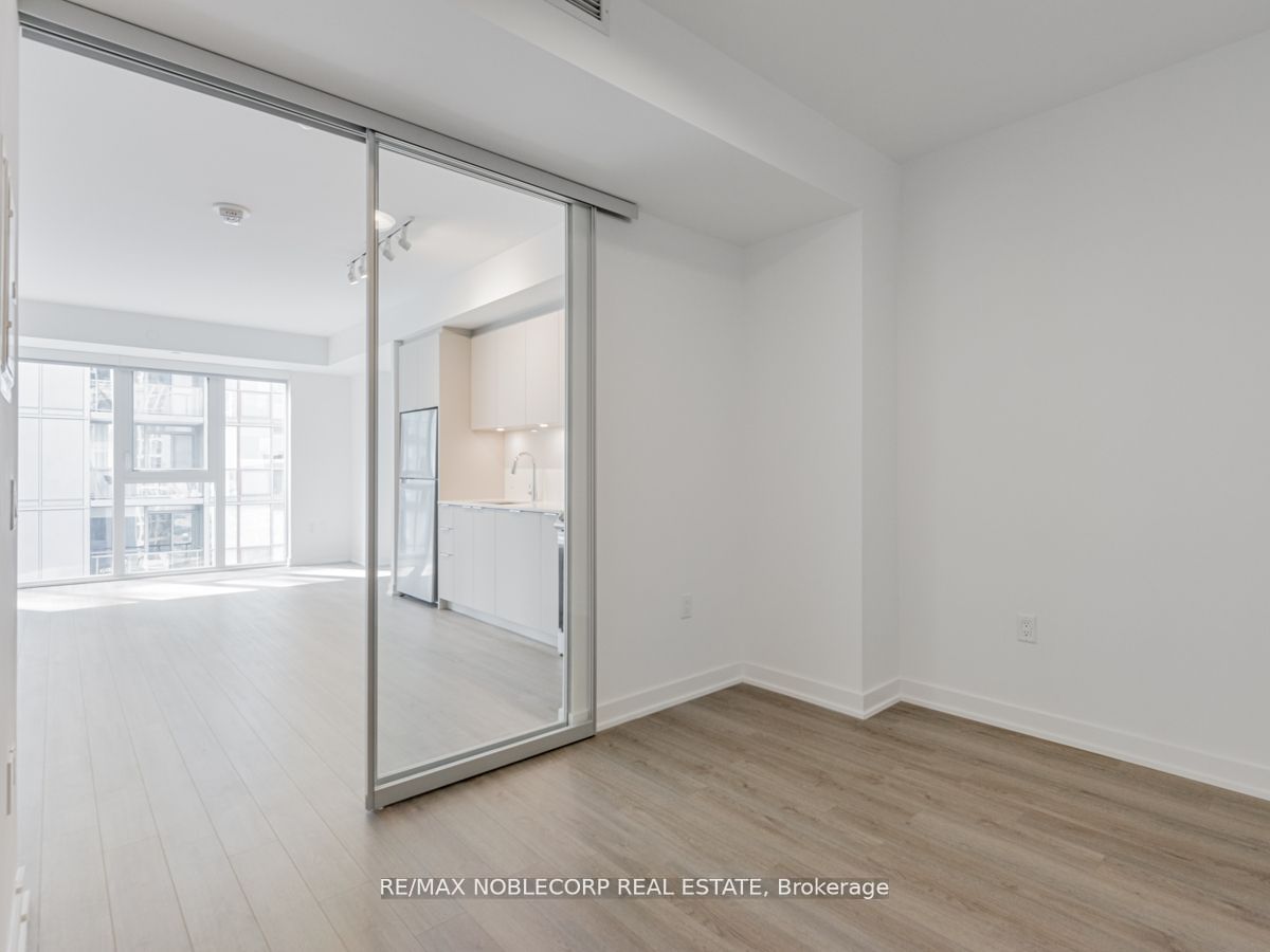 357 King St W Property Photo 18