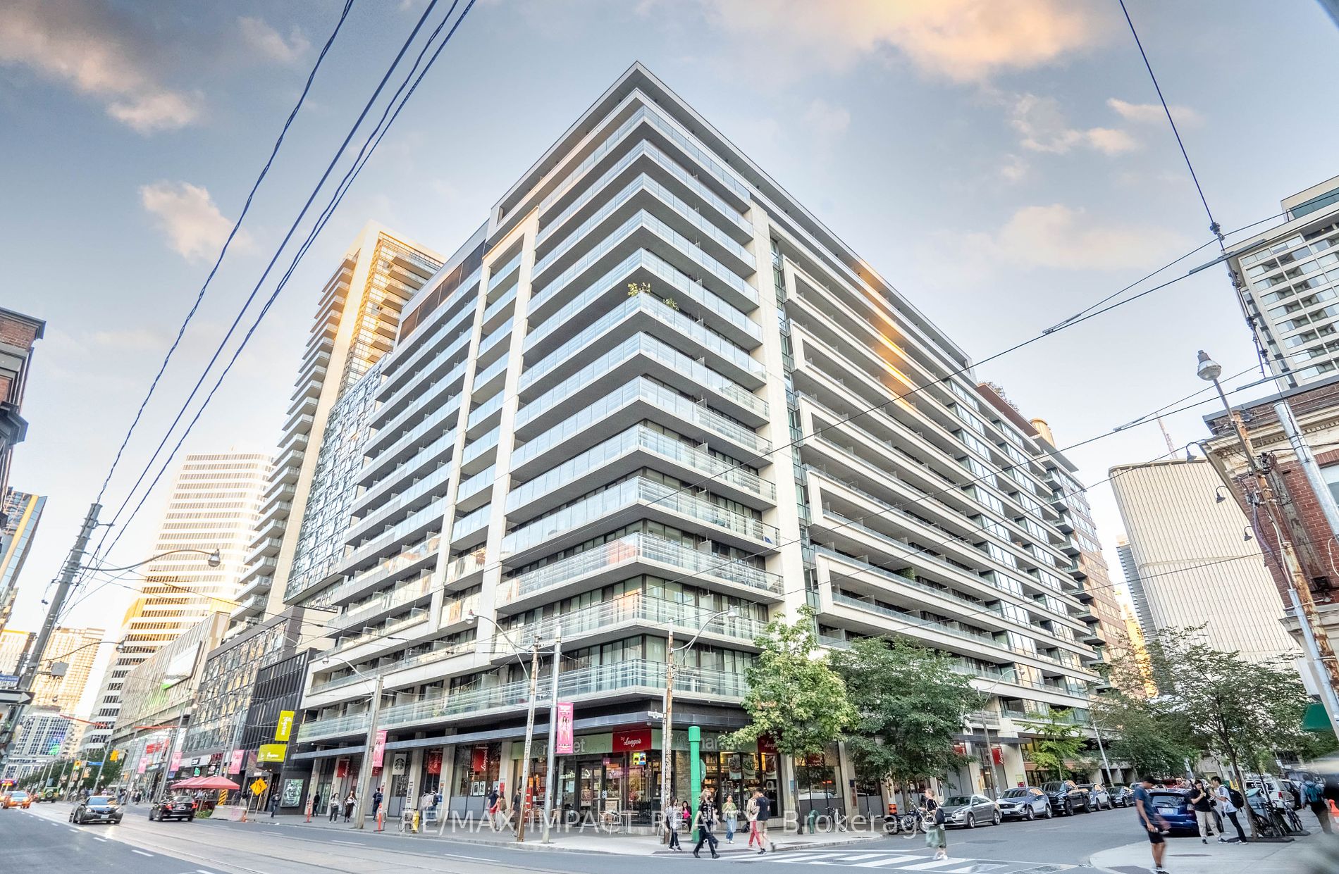 111 Elizabeth St 16 Property Photo 1