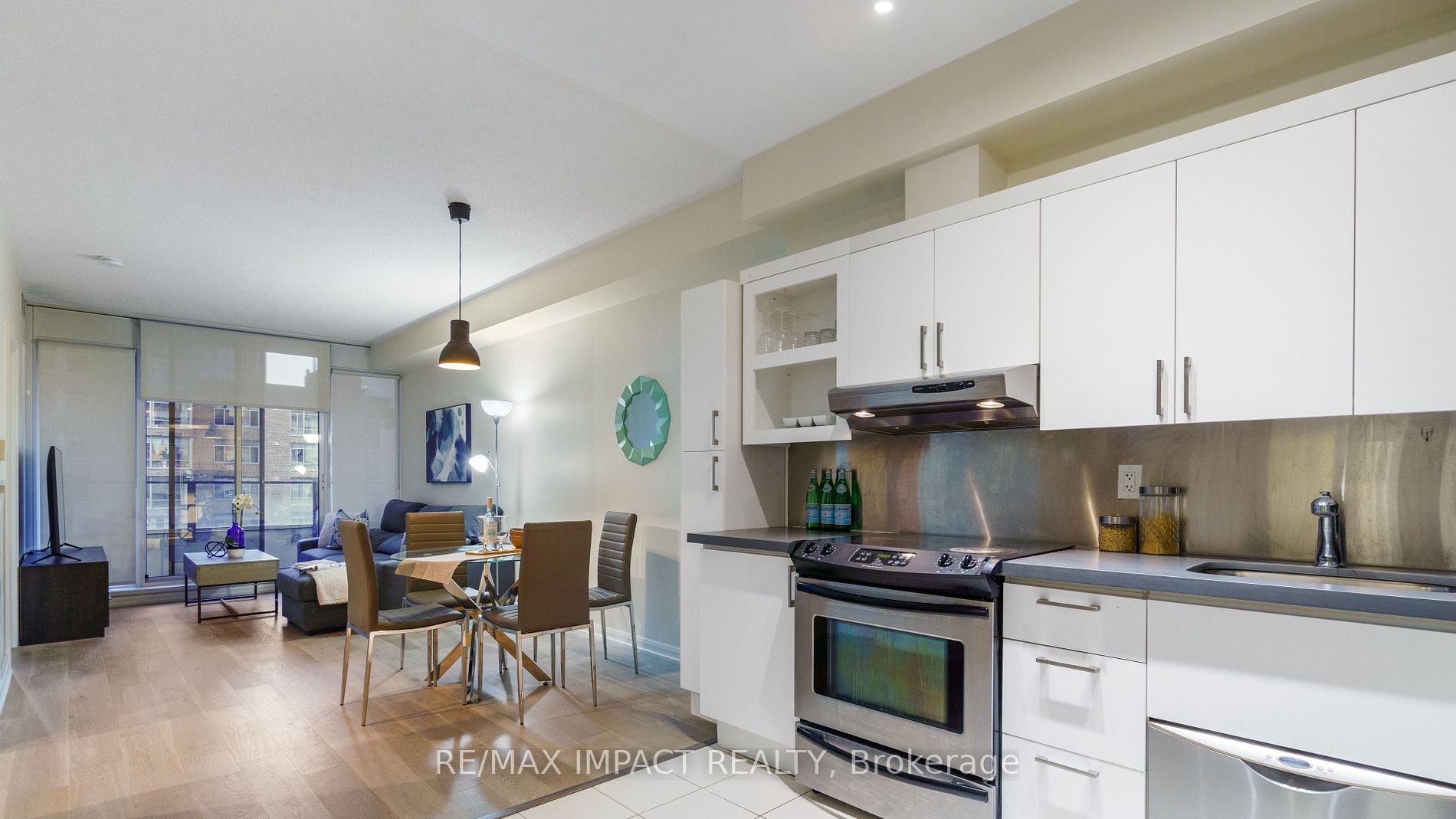 111 Elizabeth St 16 Property Photo 7