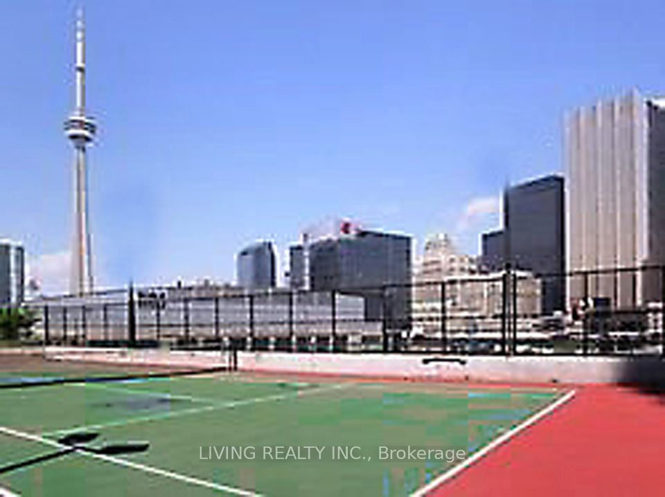 33 Bay St 11 Property Photo 12