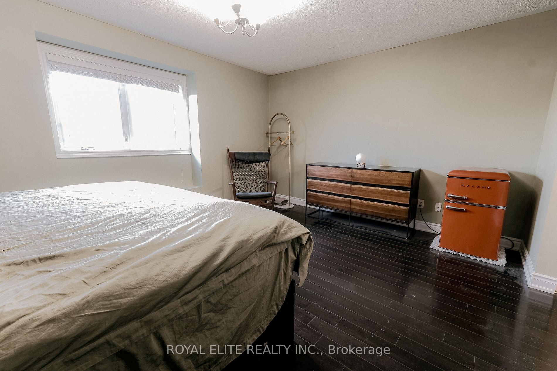 45 Routliffe Ln Property Photo 15