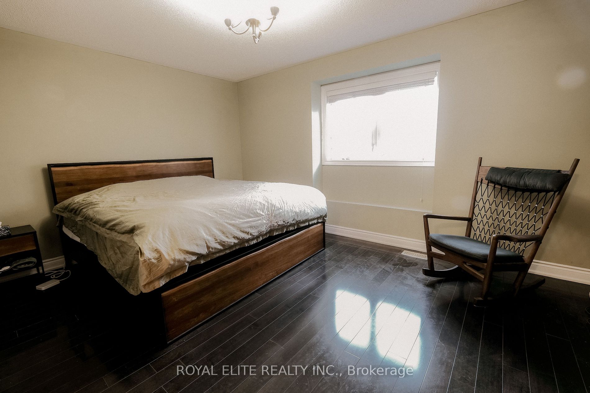 45 Routliffe Ln Property Photo 16