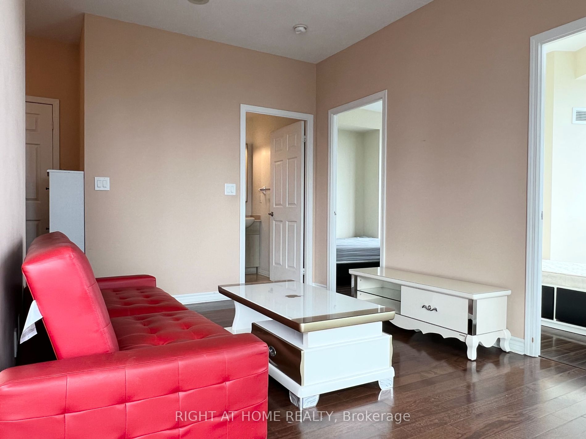 18 Holmes Ave 3 Property Photo 3