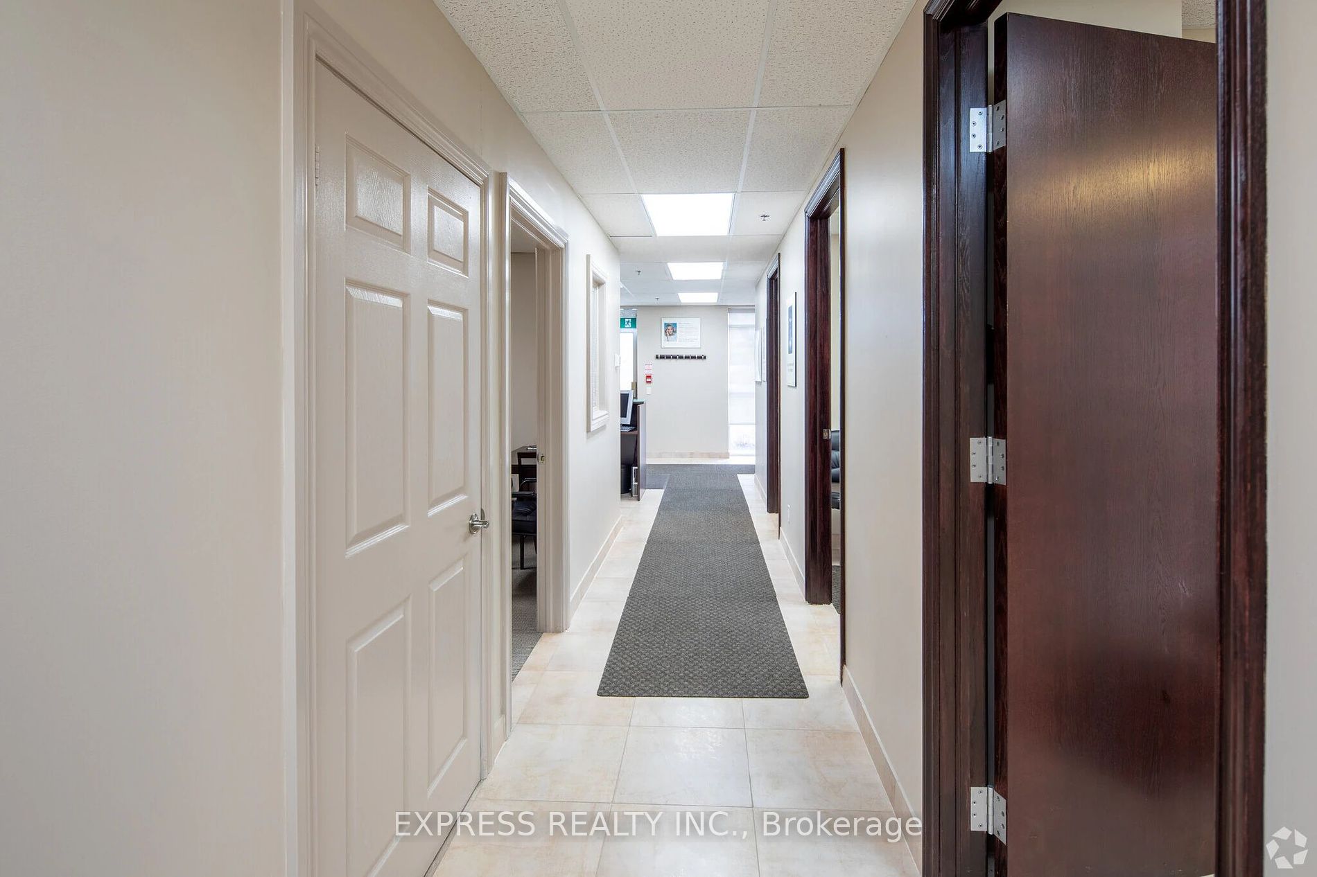 800 Sheppard Ave W Property Photo 8