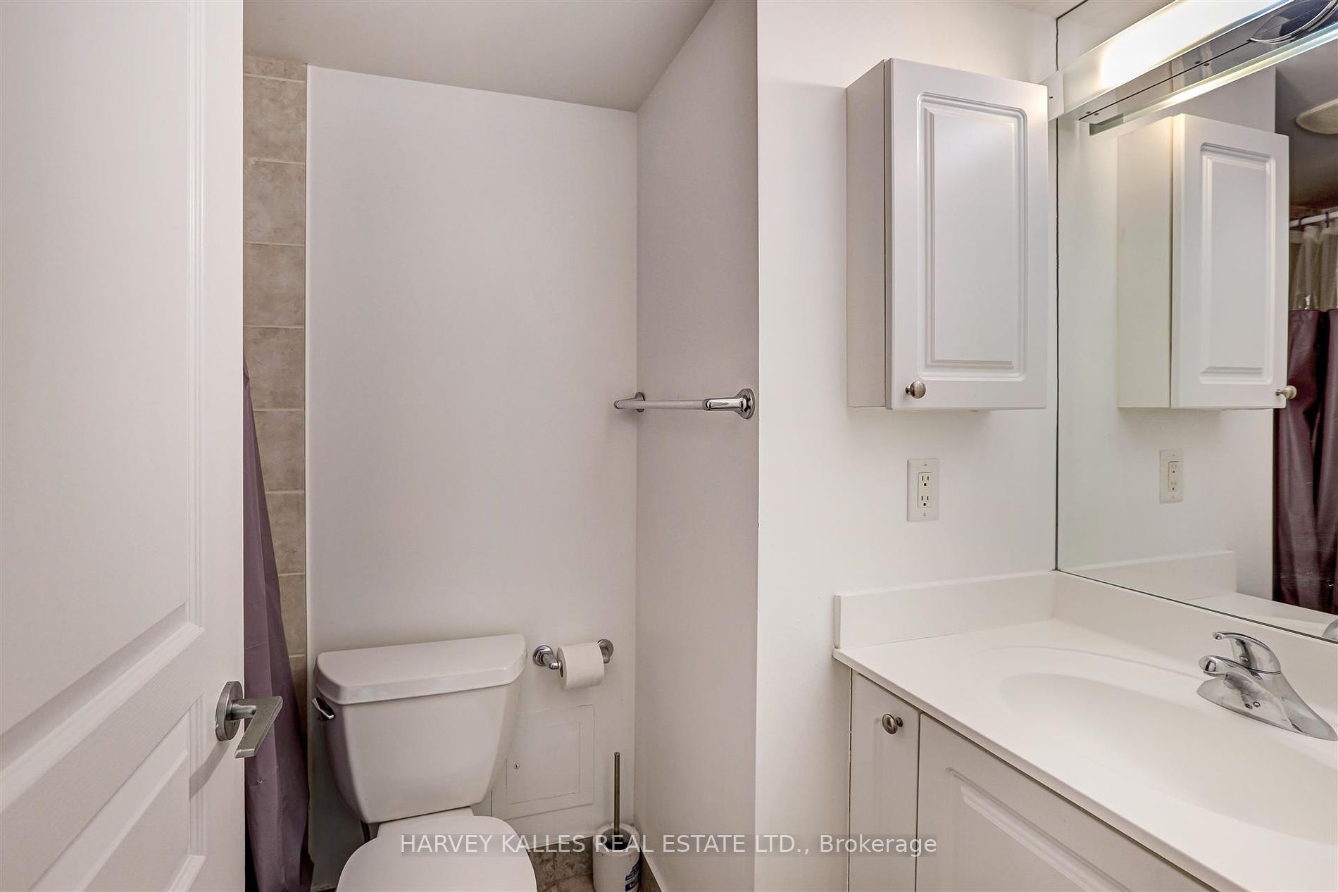 18 Yonge St 12 Property Photo 27