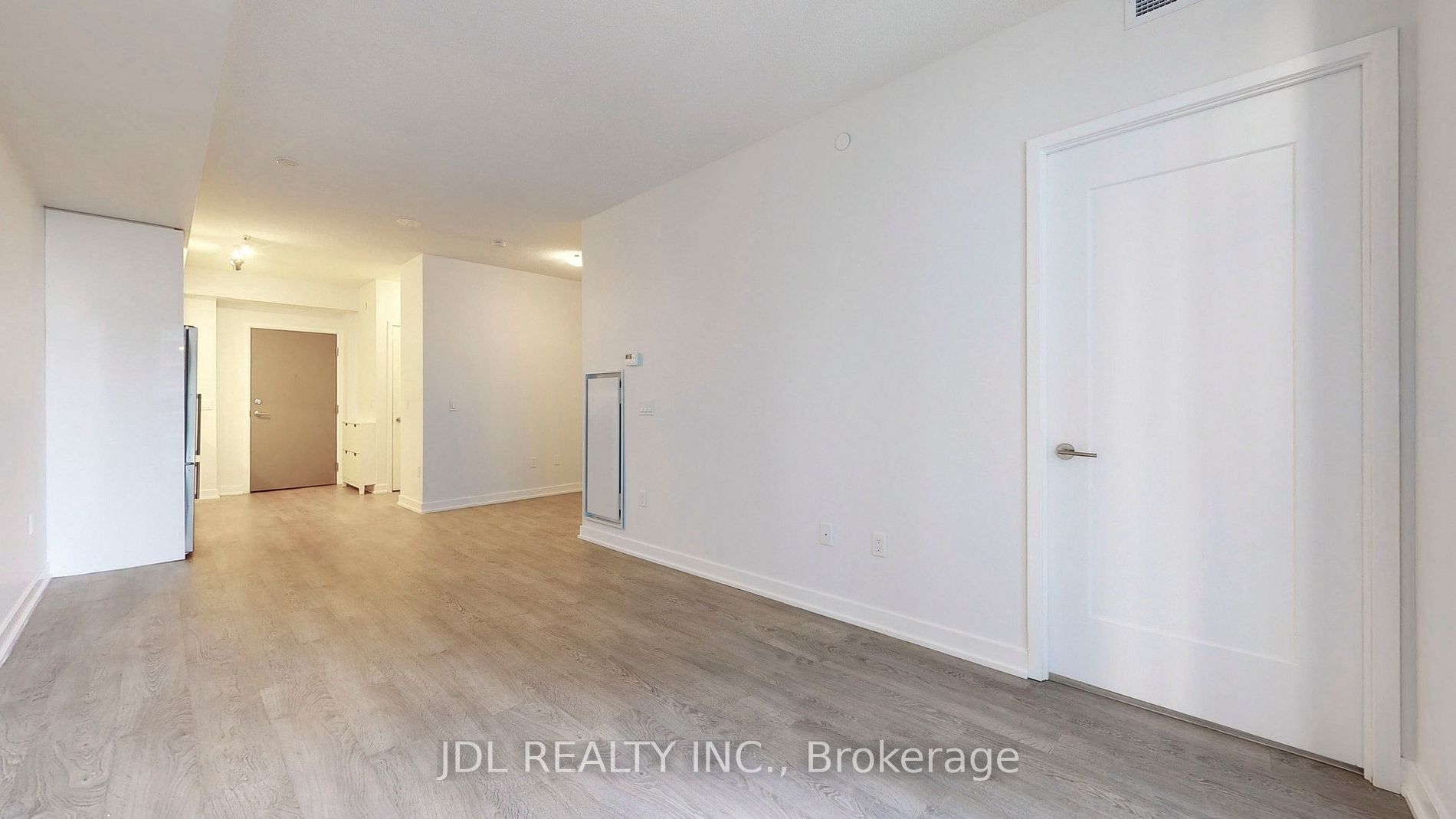 99 John St Property Photo 8