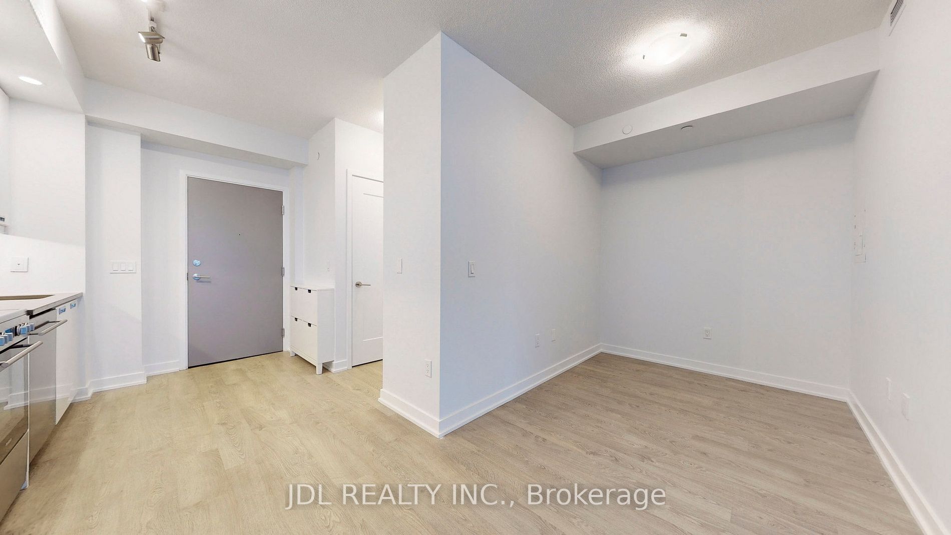 99 John St Property Photo 11