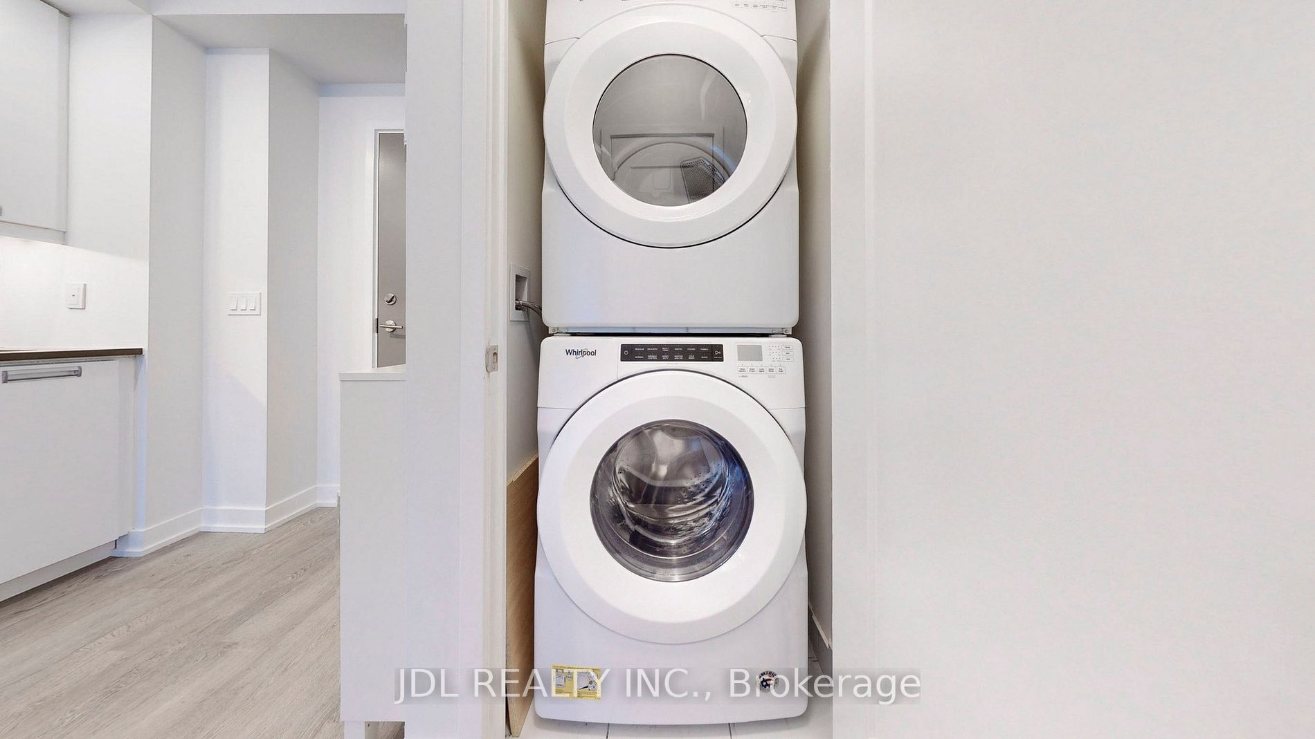 99 John St Property Photo 20