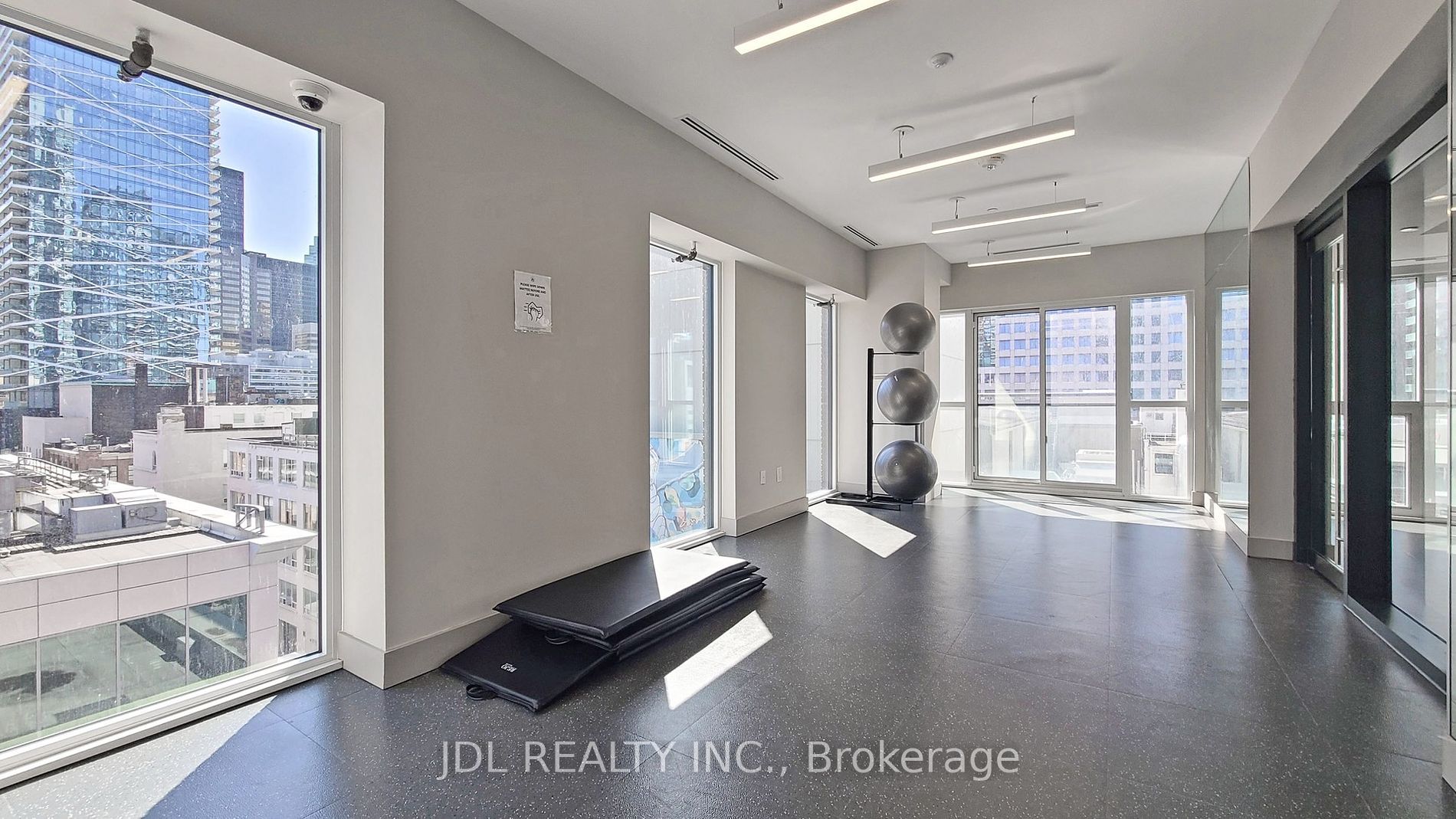 99 John St Property Photo 25