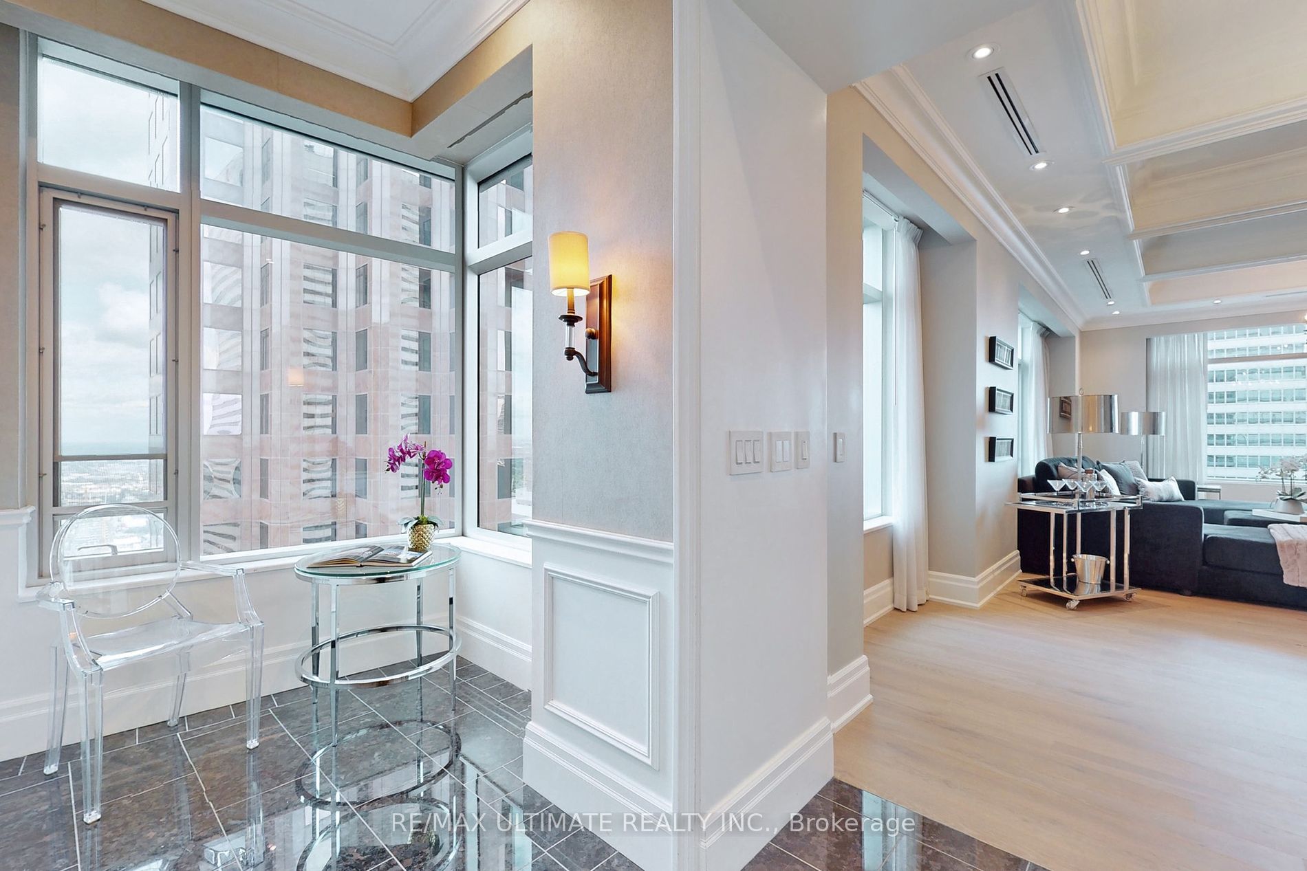 311 Bay St 3 Property Photo 24