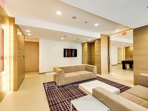 39 Queens Quay E 14 Property Photo 2