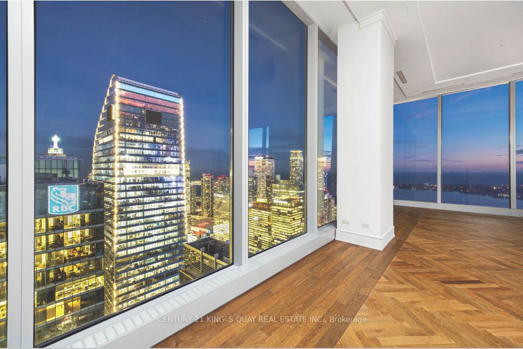183 Wellington St W 02 Property Photo 30