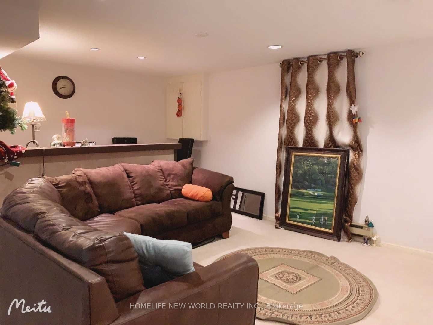38 Marcelline Cres S Property Photo 2