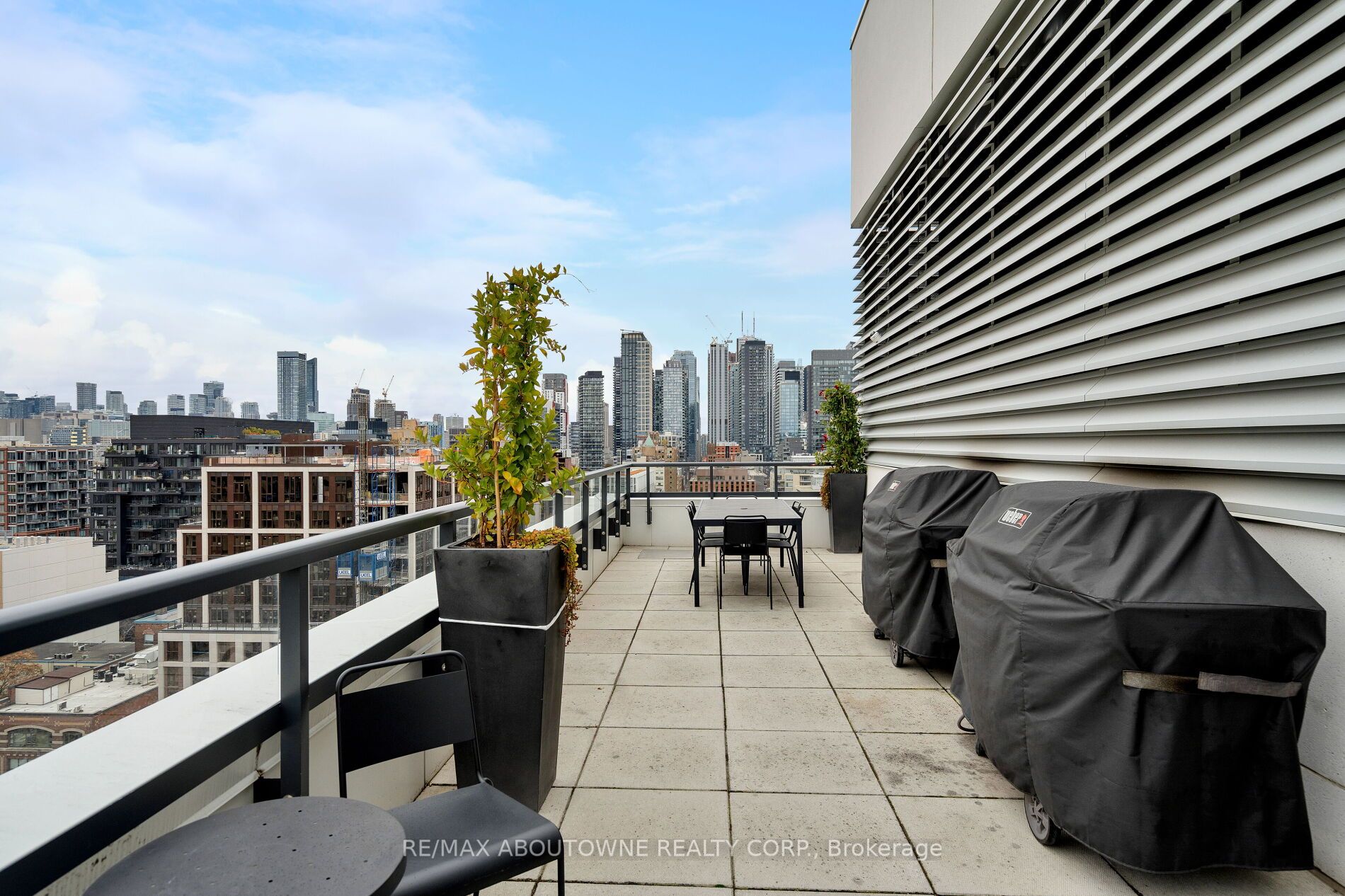 501 Adelaide St W 5 Property Photo 29