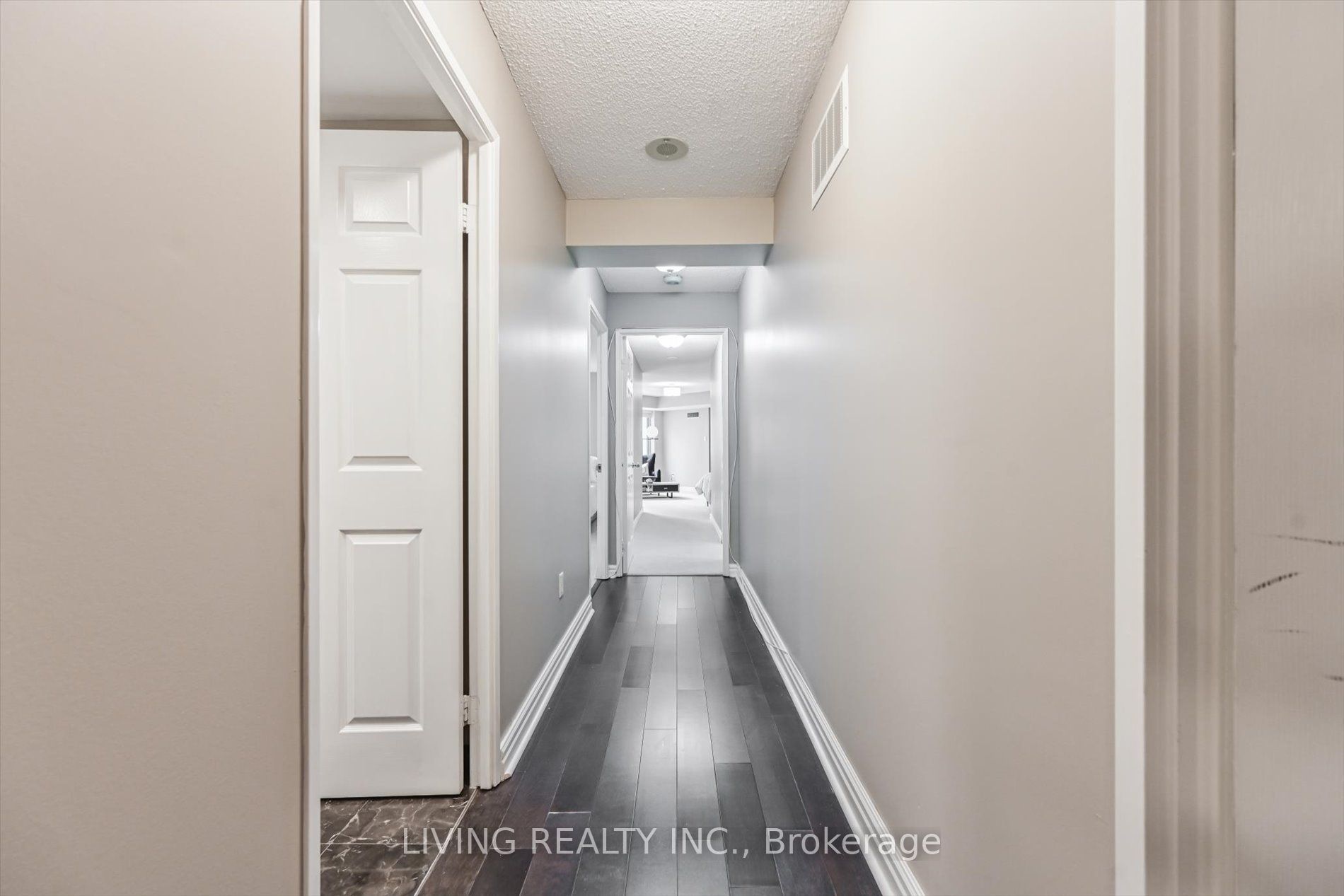 33 University Ave 9 Property Photo 25