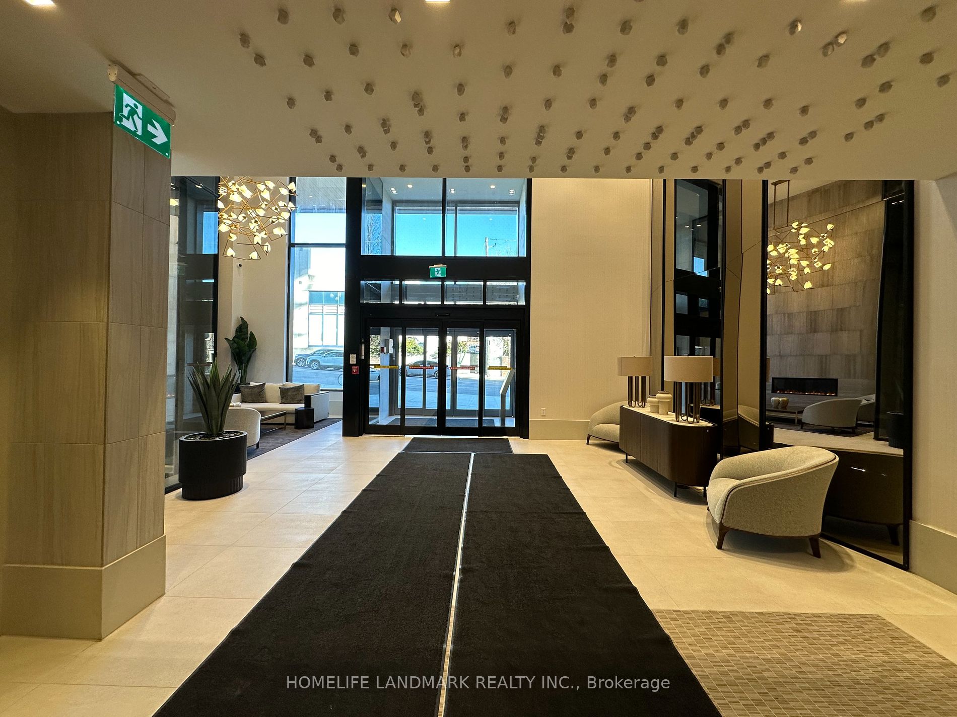 2020 Bathurst St 3 Property Photo 15