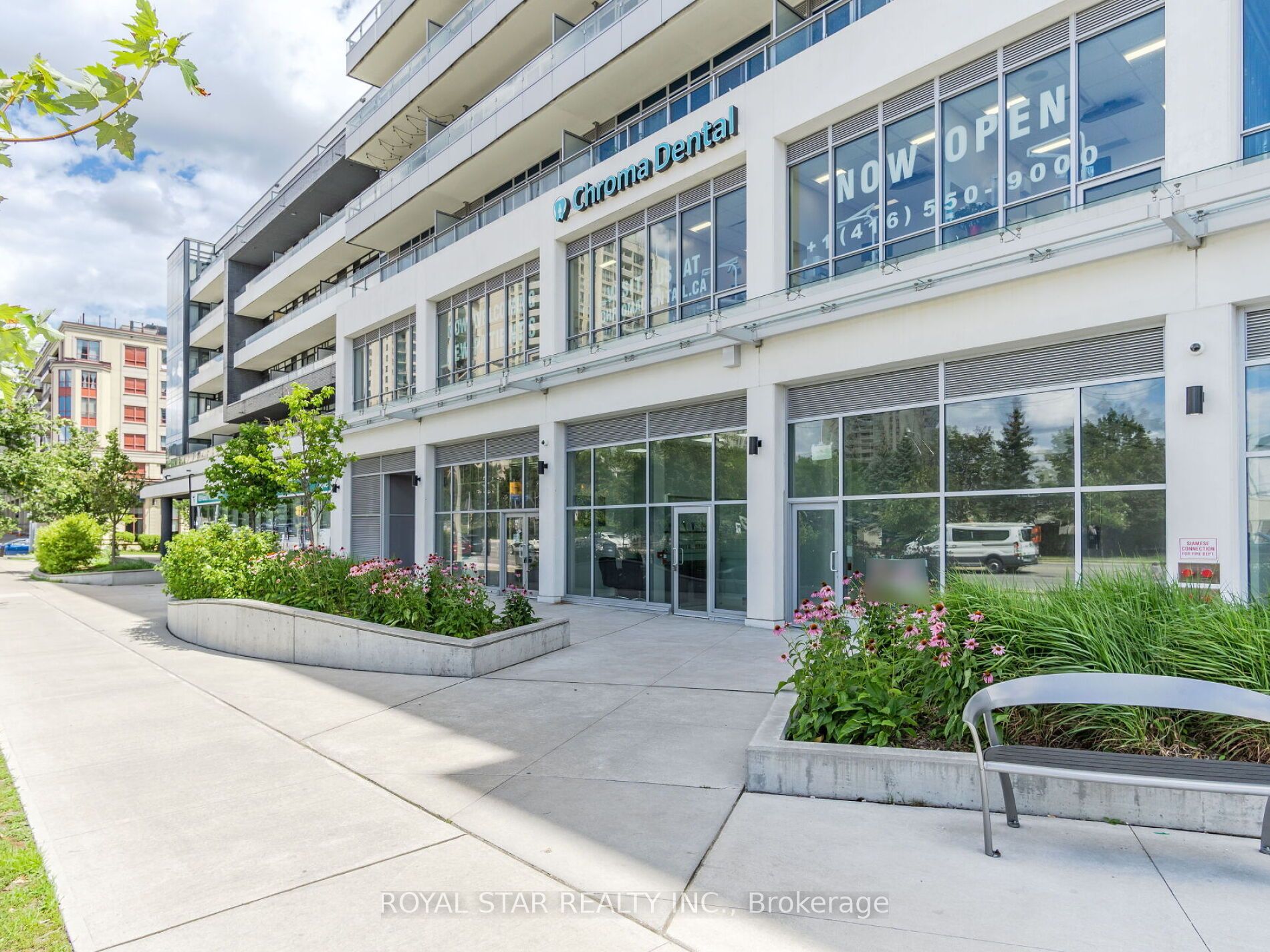 595 Sheppard Ave E Property Photo 4
