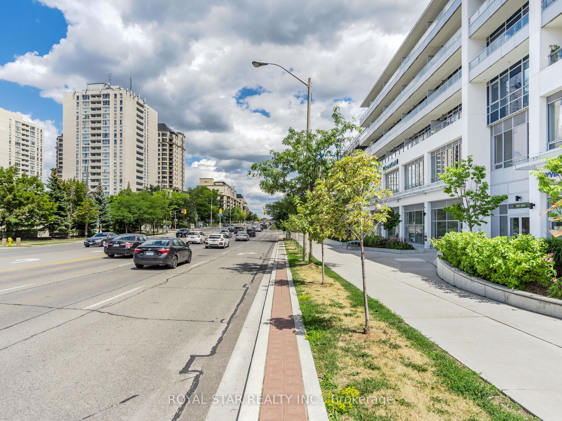 595 Sheppard Ave E Property Photo 31