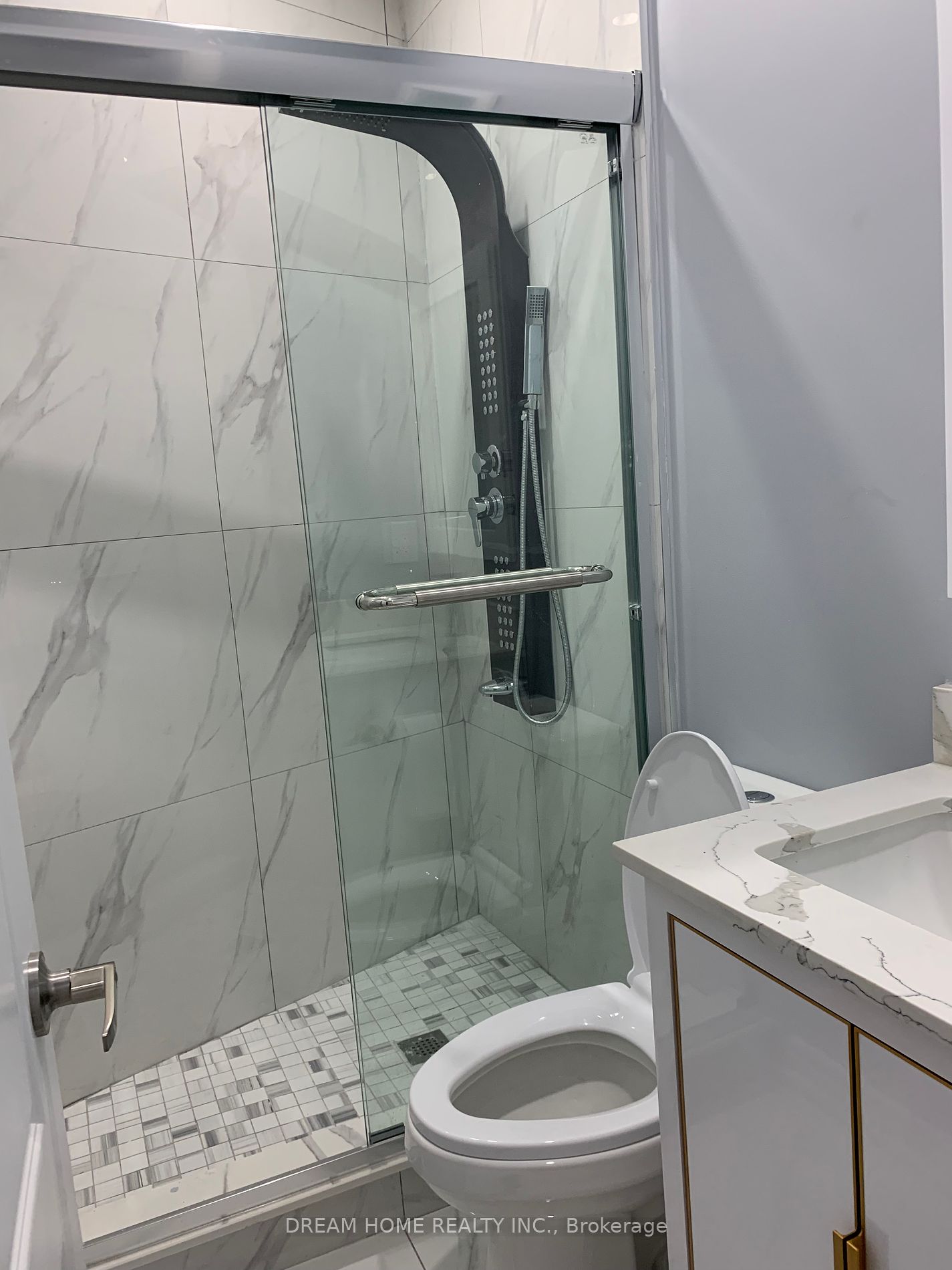 26 Glasgow St Property Photo 4