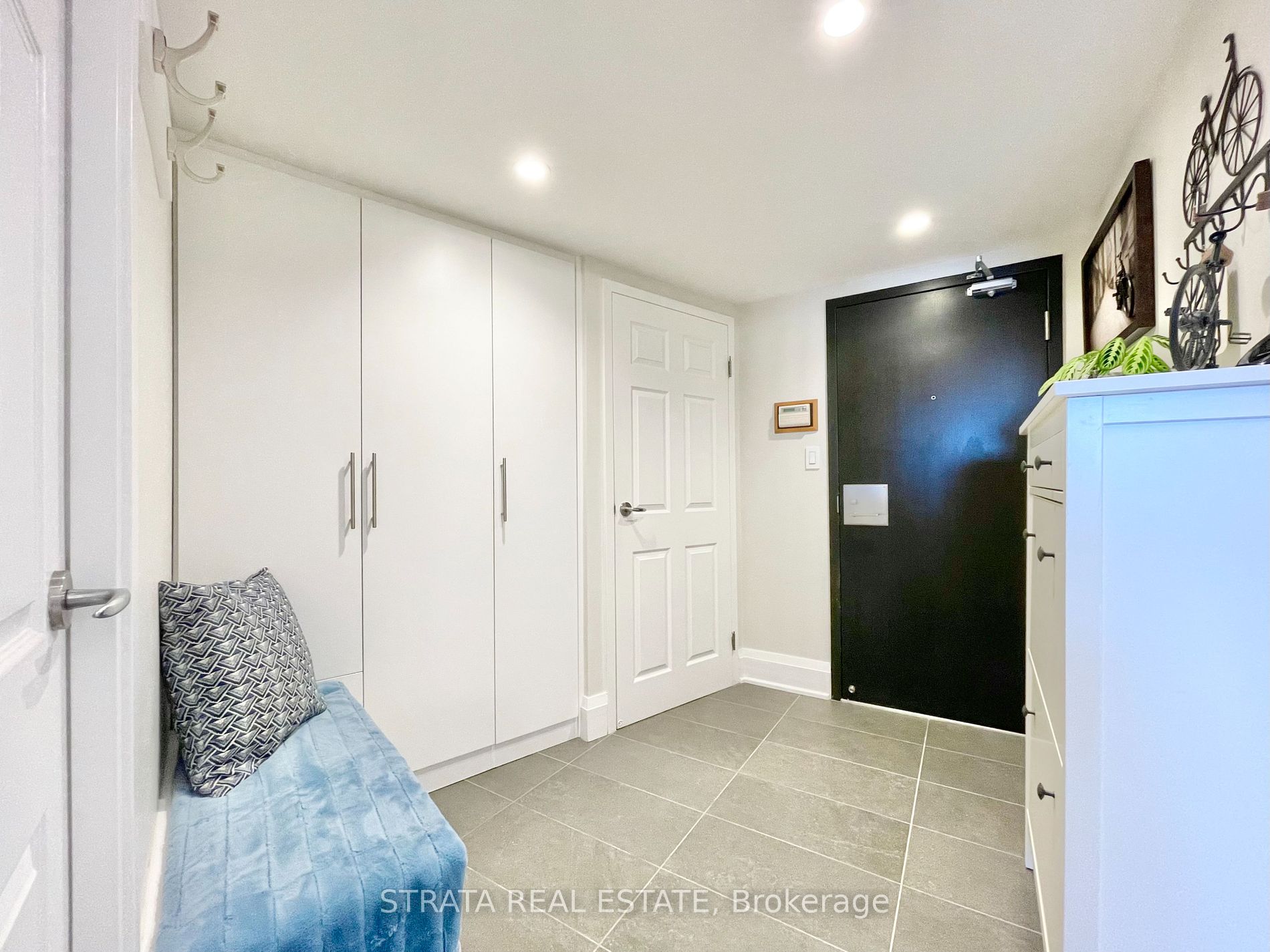 25 The Esplanade 11 Property Photo 22