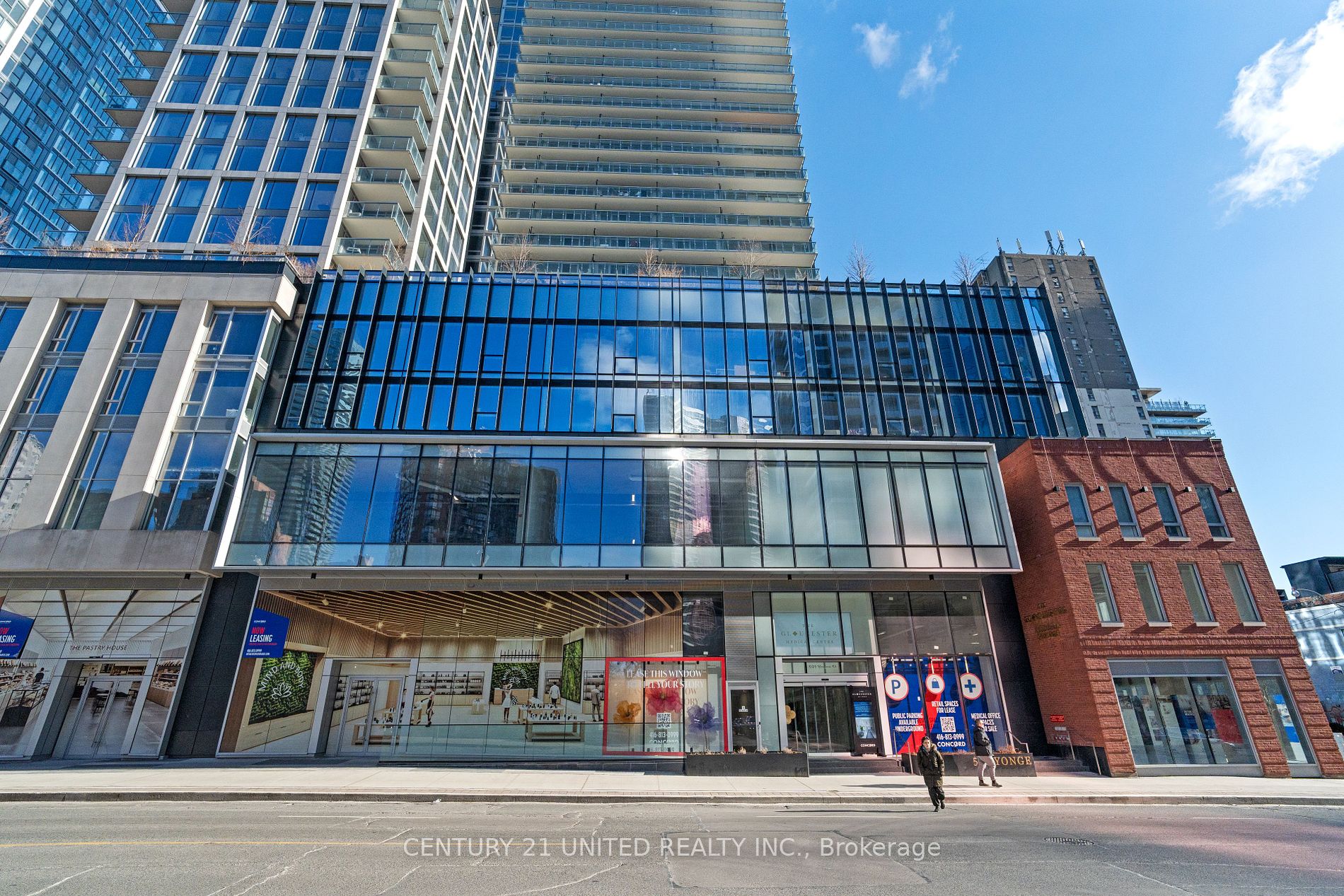 591 Yonge St Property Photo