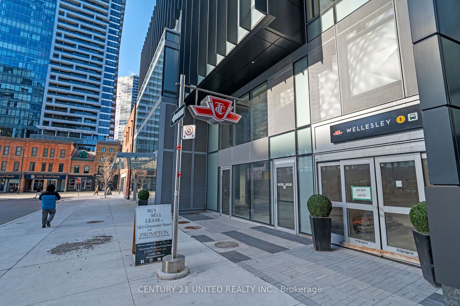 591 Yonge St Property Photo 5