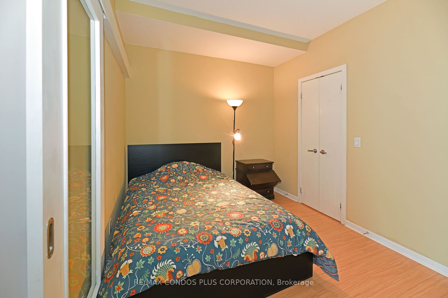 208 Queens Quay W 08 Property Photo 13