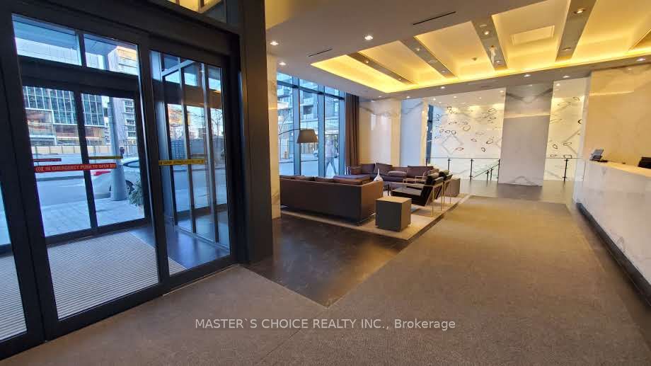 15 Merchants' Wharf 606 Property Photo 24