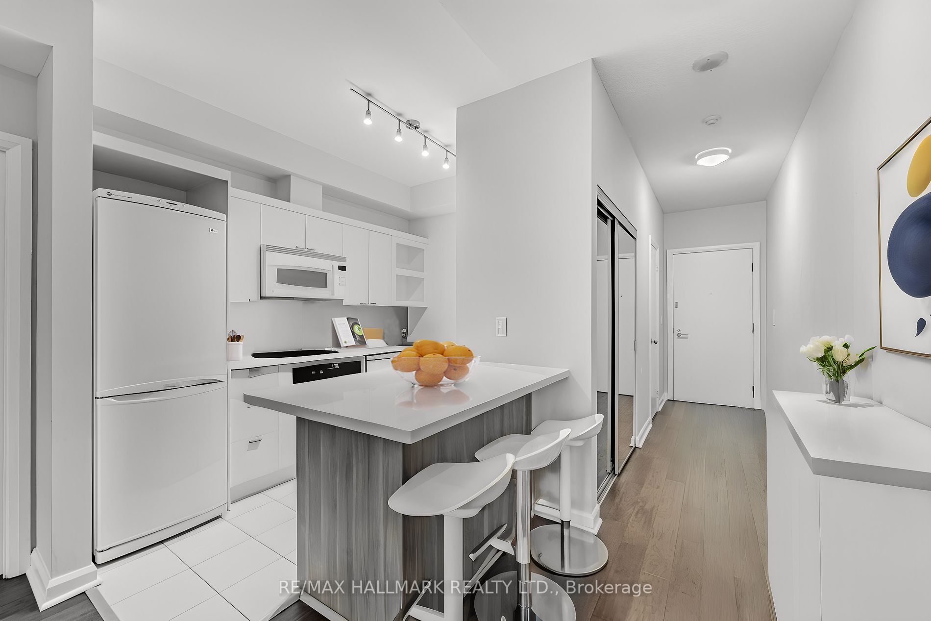 111 Elizabeth St 5 Property Photo 5