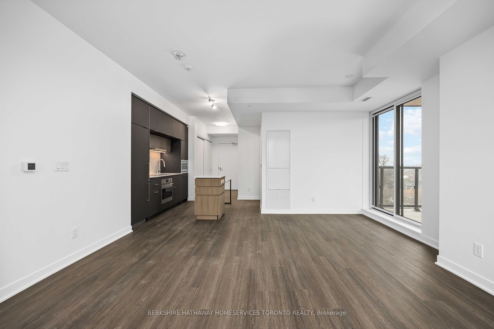 185 Alberta Ave 2 Property Photo 19