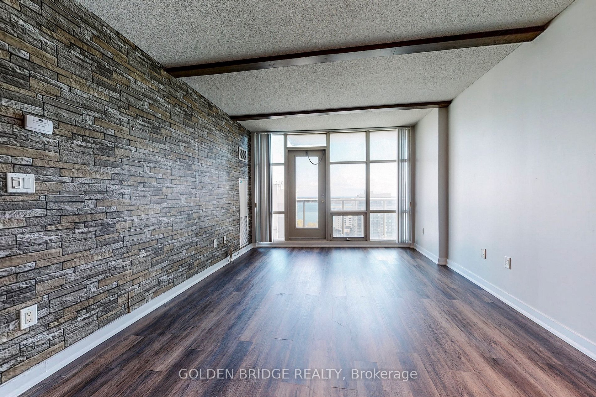 10 Navy Wharf Crt 9 Property Photo 6