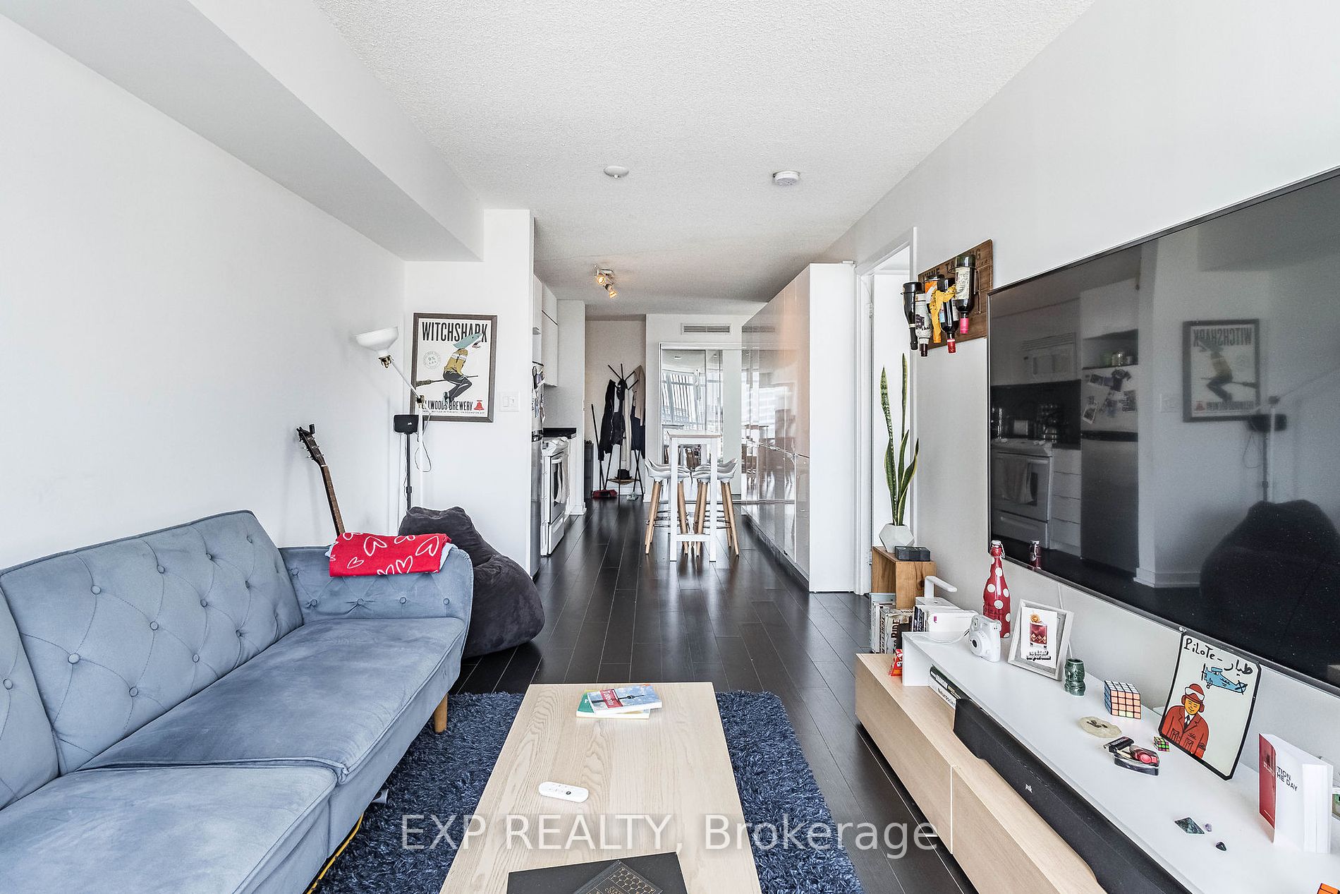 15 Iceboat Terr 20 Property Photo 5