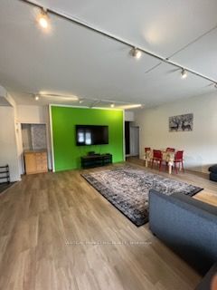 383 Eglinton Ave E Property Photo 2