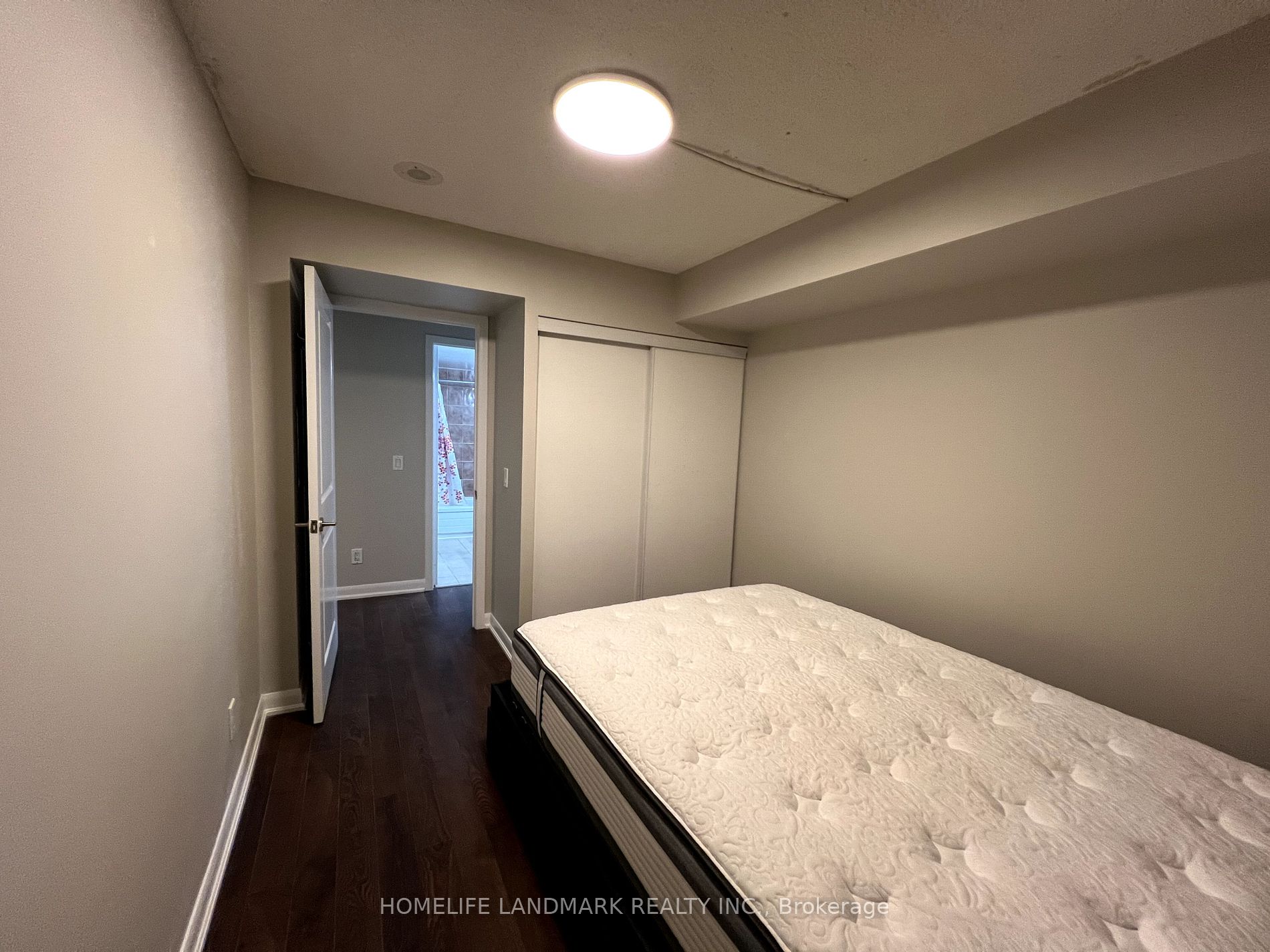 4978 Yonge St 05 Property Photo 9