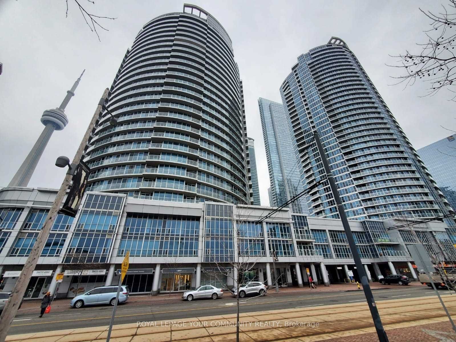218 Queens Quay W 1701 Property Photo 1