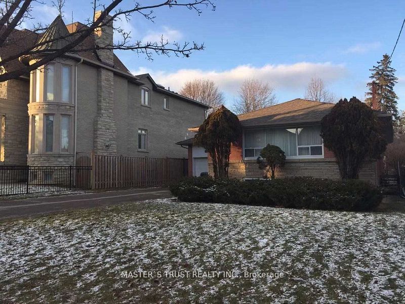 20 Maureen Dr Property Photo 1
