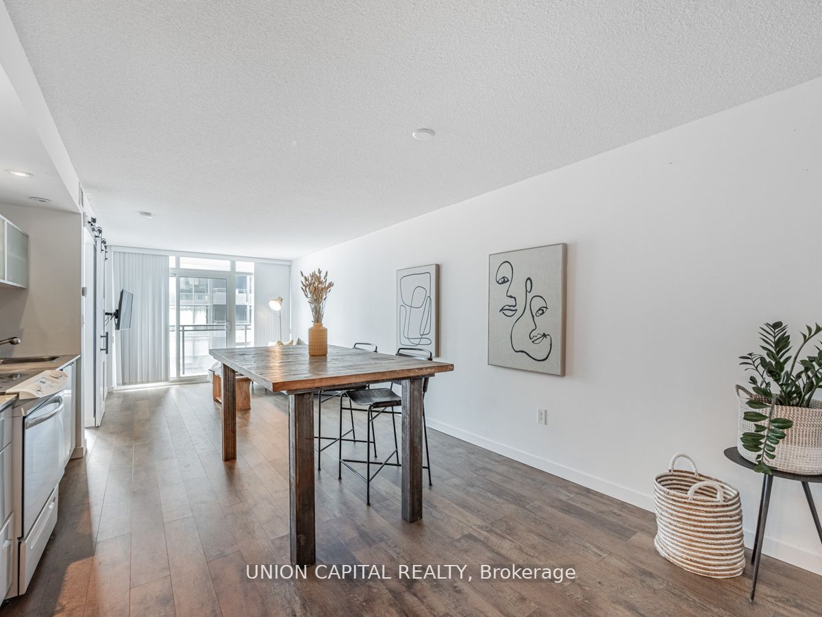4k Spadina Ave 23 Property Photo 5