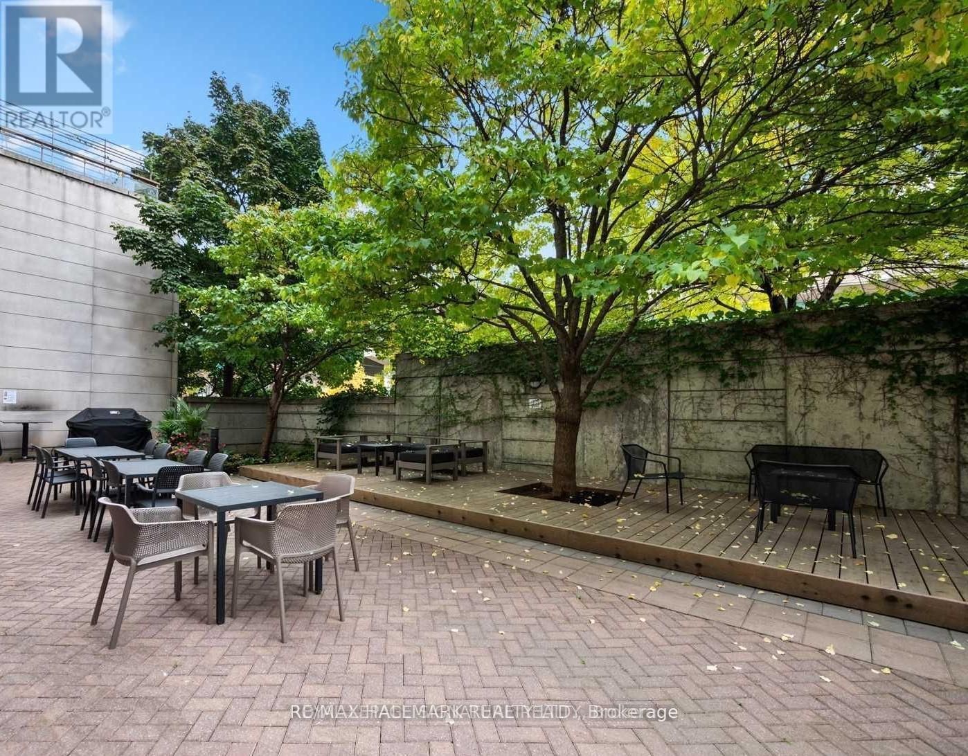500 Queens Quay W Property Photo 16