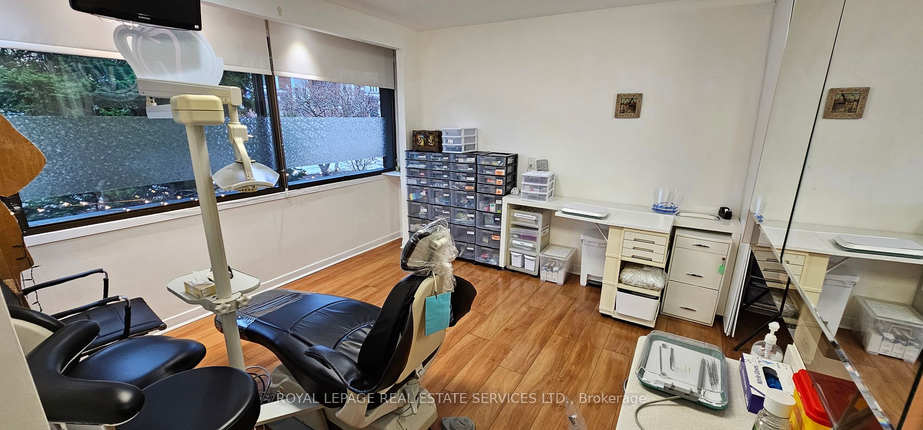 315 Avenue Rd Property Photo 4