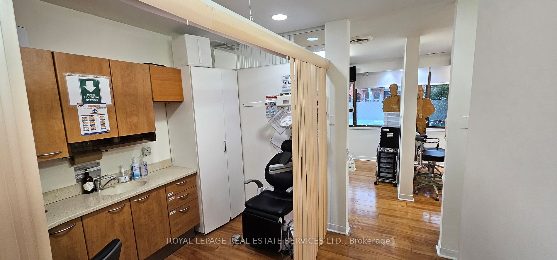 315 Avenue Rd Property Photo 5
