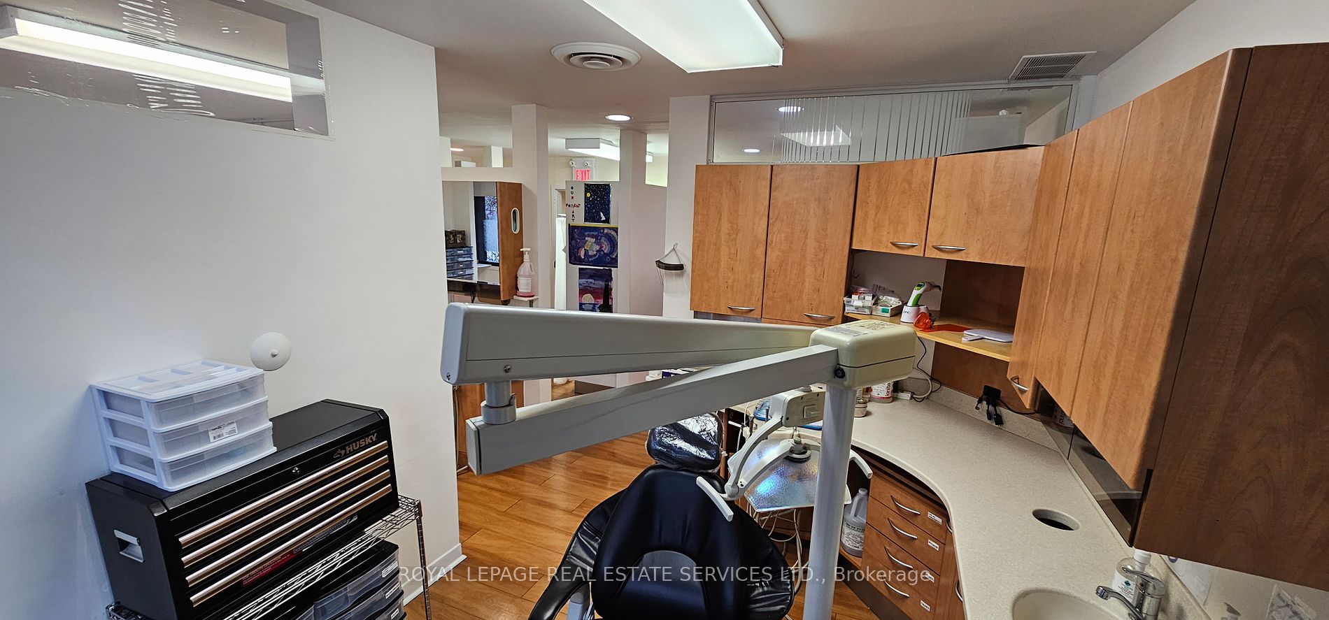 315 Avenue Rd Property Photo 6