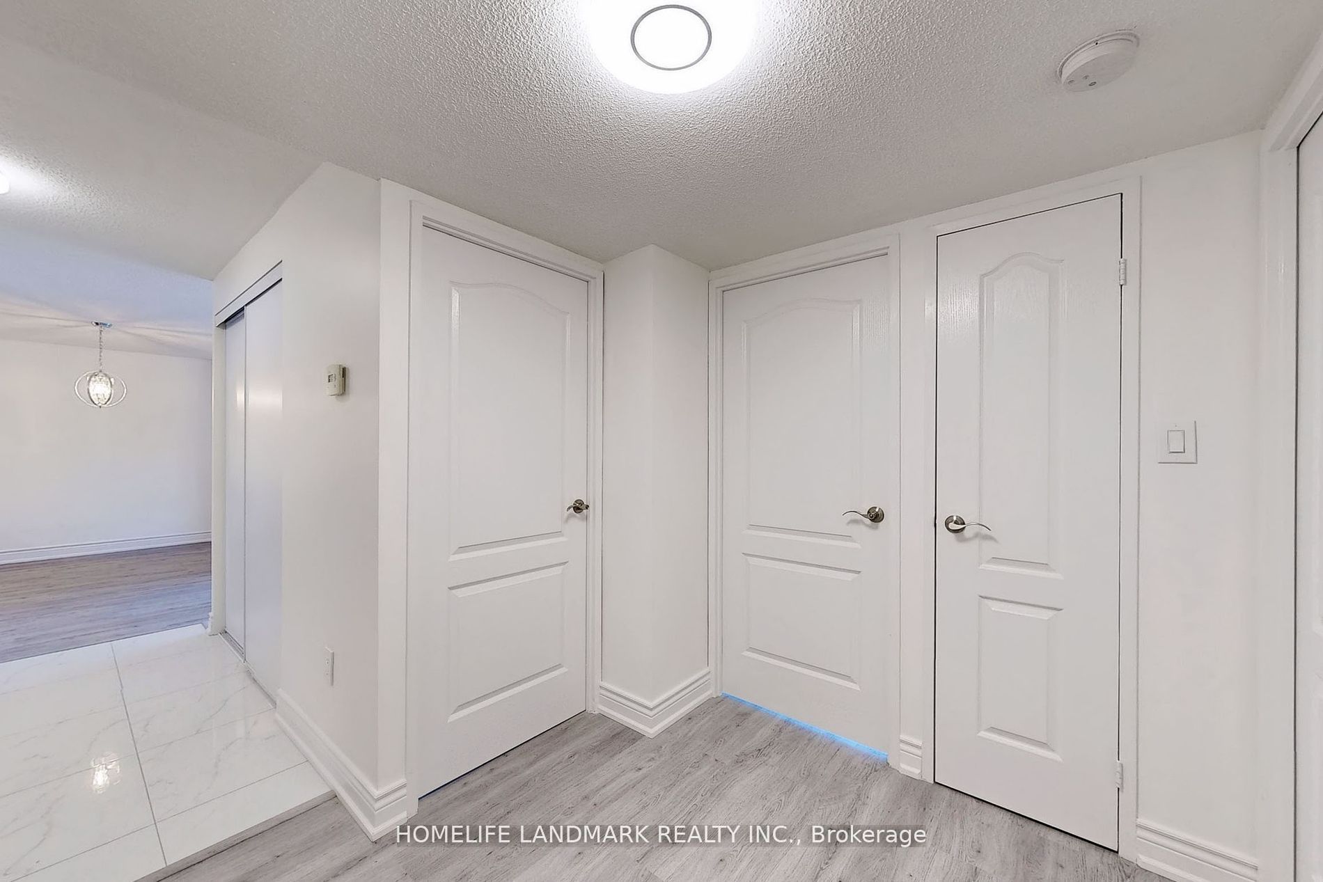 188 Spadina Ave 303 Property Photo 8