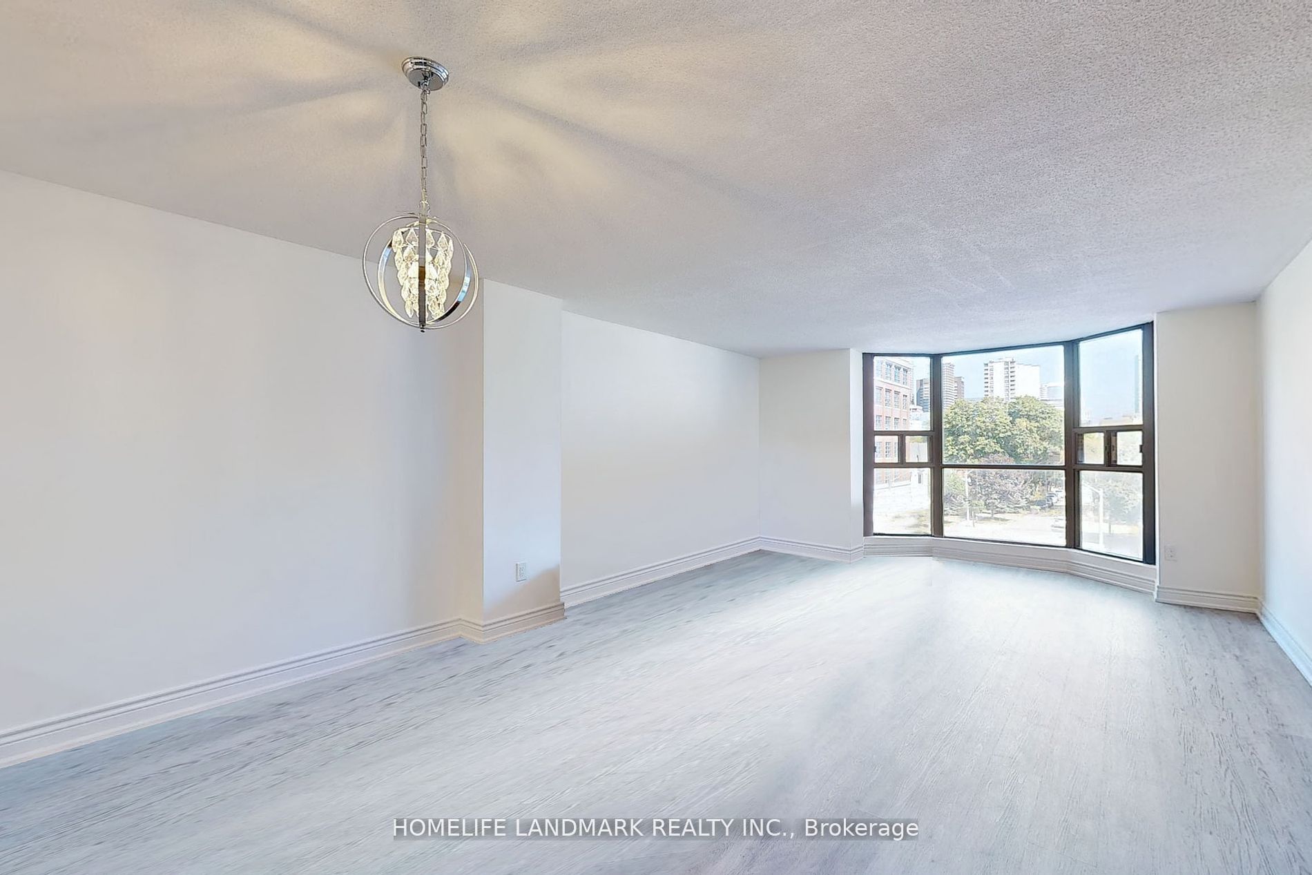 188 Spadina Ave 303 Property Photo 9