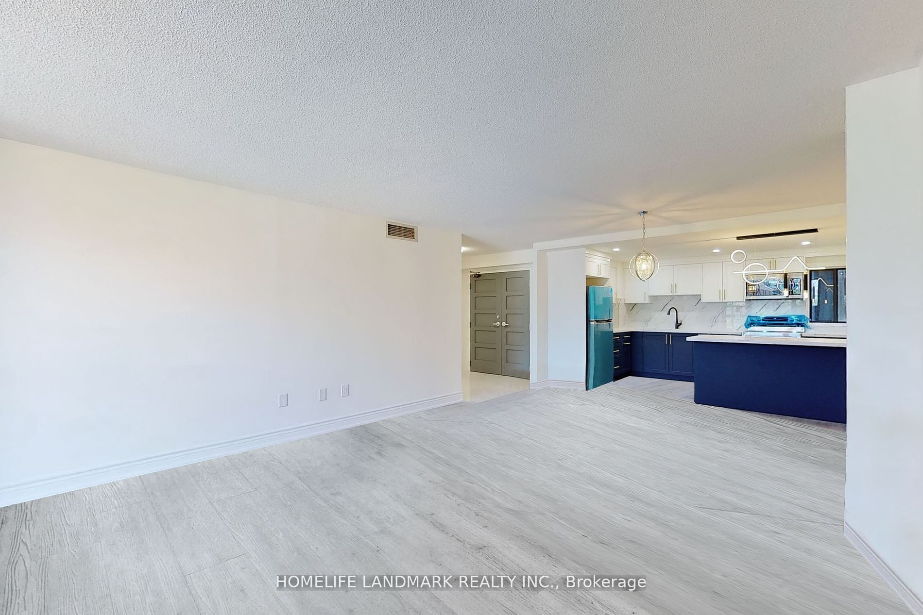 188 Spadina Ave 303 Property Photo 12