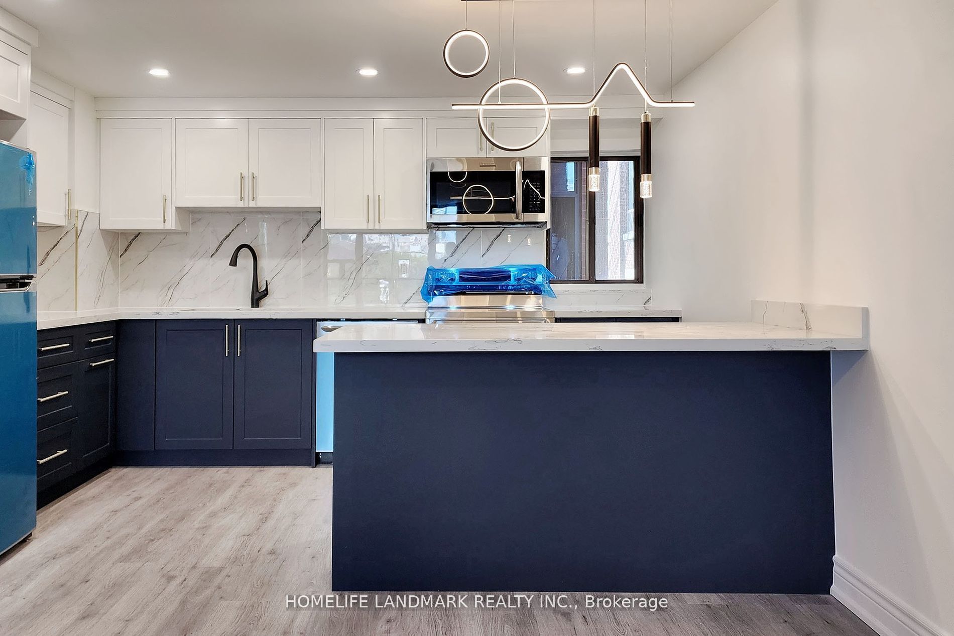 188 Spadina Ave 303 Property Photo 14