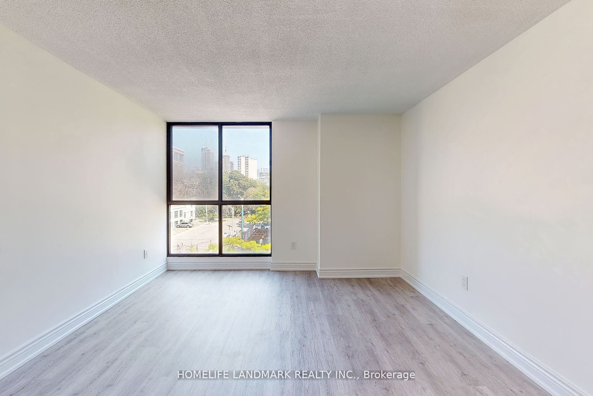 188 Spadina Ave 303 Property Photo 21
