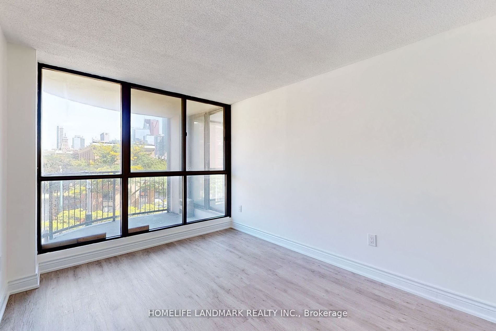 188 Spadina Ave 303 Property Photo 29